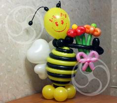 Букет из воздушных шариков 'Пчелка'